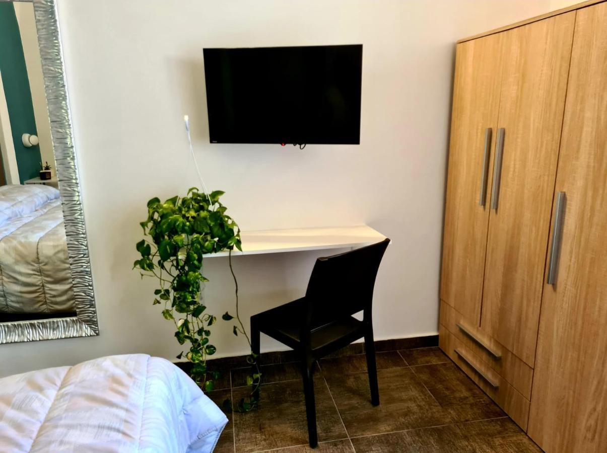 Al Primo Piano Bed And Breakfast 포자 외부 사진